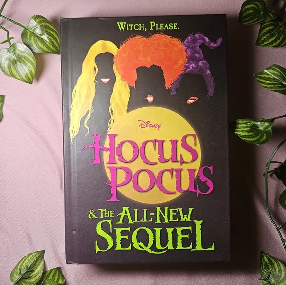 Disney Other - Disney Hocus Pocus Sequel Book with Vibrant Cover